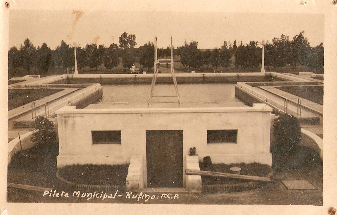 Pileta del Parque Balneario Municipal